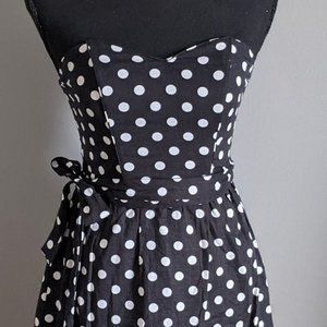 BLACK/WHITE STRAPLESS POLKA DOT DRESS